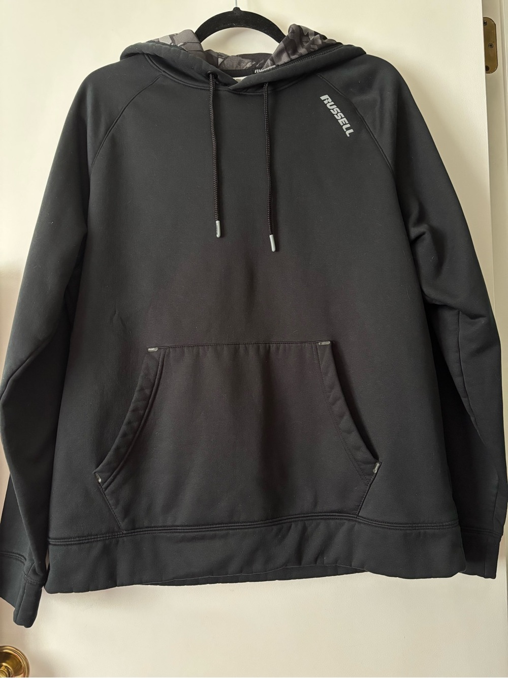Russell Athletic Men's Black Hooded Pullover Size L with Camo Lined Hood